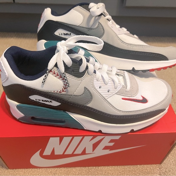Nike Other - Ken Griffey Jr Nike Air Max 90s